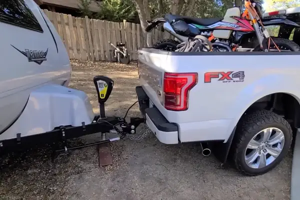 What Does SRW Mean on a Truck? Towing and Payload Explained